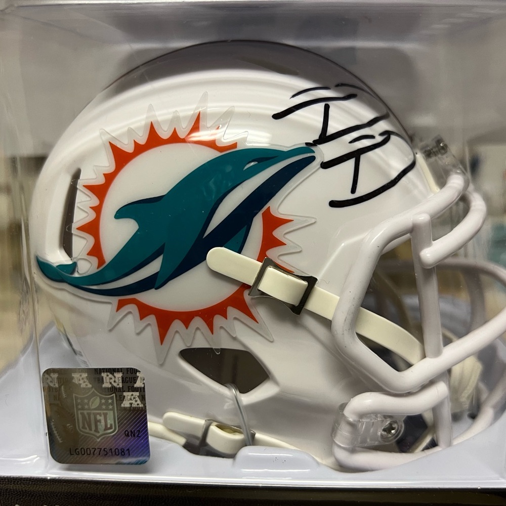 NFL Miami Dolphins Mini Helmet - White